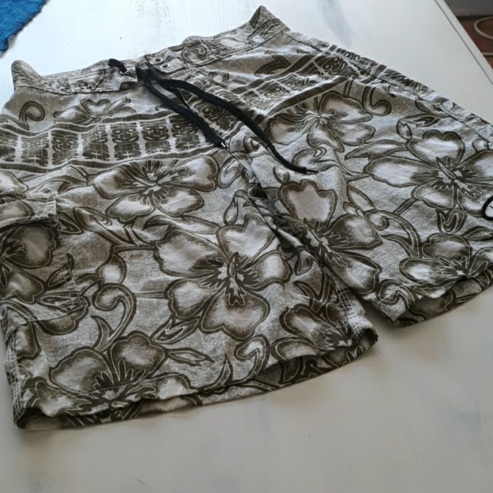 MEN's Kahanu Hawaii Swim/Surf Shorts  PRICE DROP